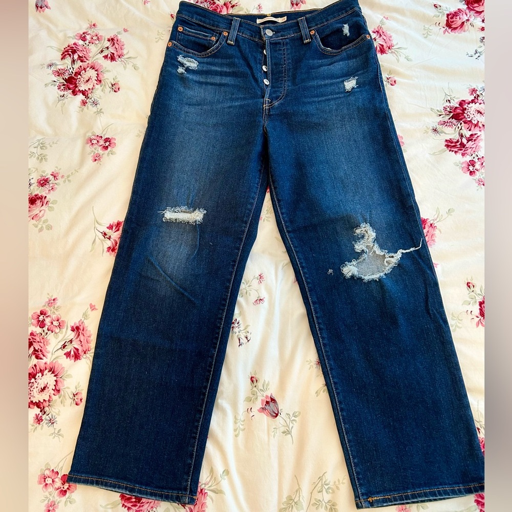 Levi’s Ribcage Jeans - Size 29